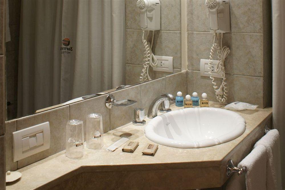 Hotel Yarma ピナマール エクステリア 写真